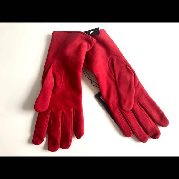 Red Roeckl Pashmina and Red Gloves - Picture 8 of 8